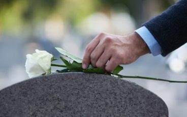 tassa su morti e funerali